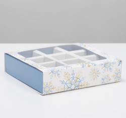 Коробка под 9 конфет с ячейками «Новогодняя» 14,5 х 14,5 х 3,5 см Изображение Коробка под 9 конфет с ячейками «Новогодняя» 14,5 х 14,5 х 3,5 см